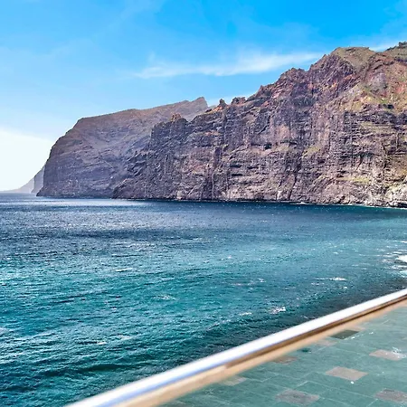 Otto's Place - Stylish In The Heart Of Gigantes - Terrace & Cliffs Views * Santiago del Teide